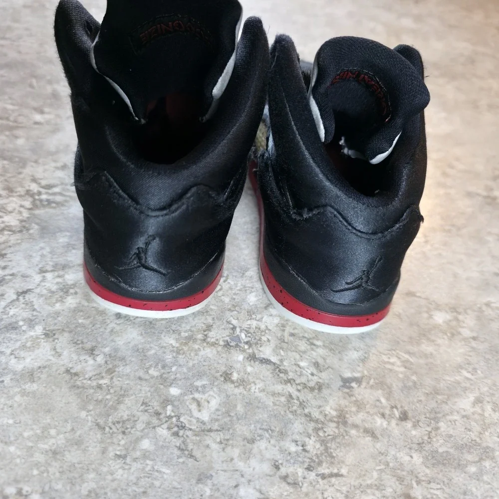 Nike AIr Jordan Retro Metallic 5 BT OG Black Fire Red 440890 003 Size 9 C